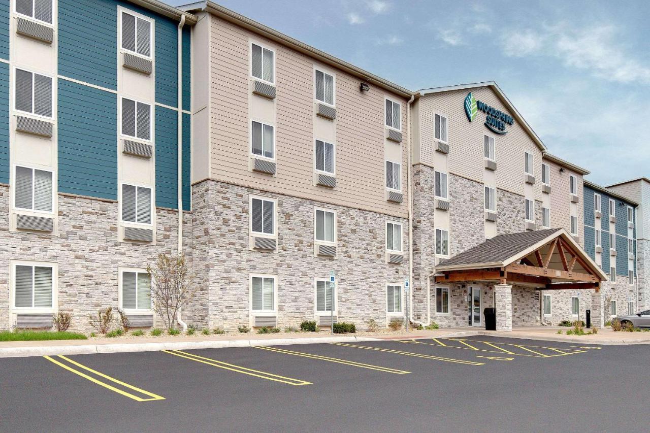 Woodspring Suites Carol Stream - Chicago Bagian luar foto